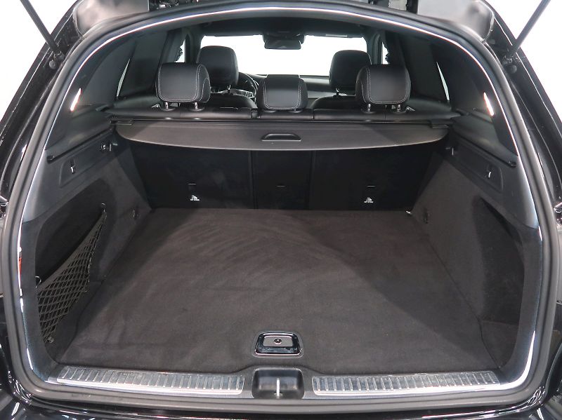Mercedes-Benz GLC (2017) AMG 350D 190KW 4x4 TAŽNÉ BURMA - fotka 35 z 37
