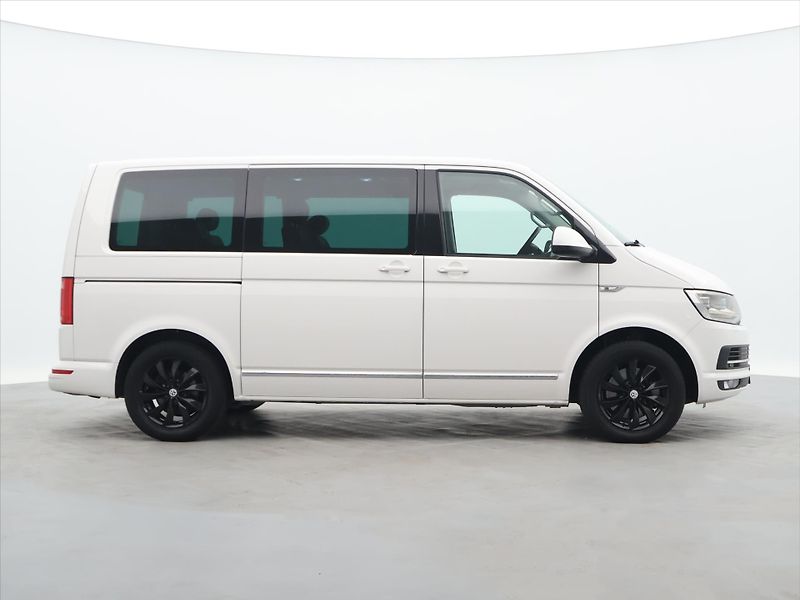 Volkswagen Multivan 2,0 TDI 150kW Highline DSG 4x4 - fotka 8 z 36