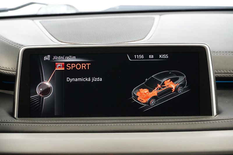 BMW X6 Xdrive30d,ČR,HUD,360,dověry - fotka 37 z 37