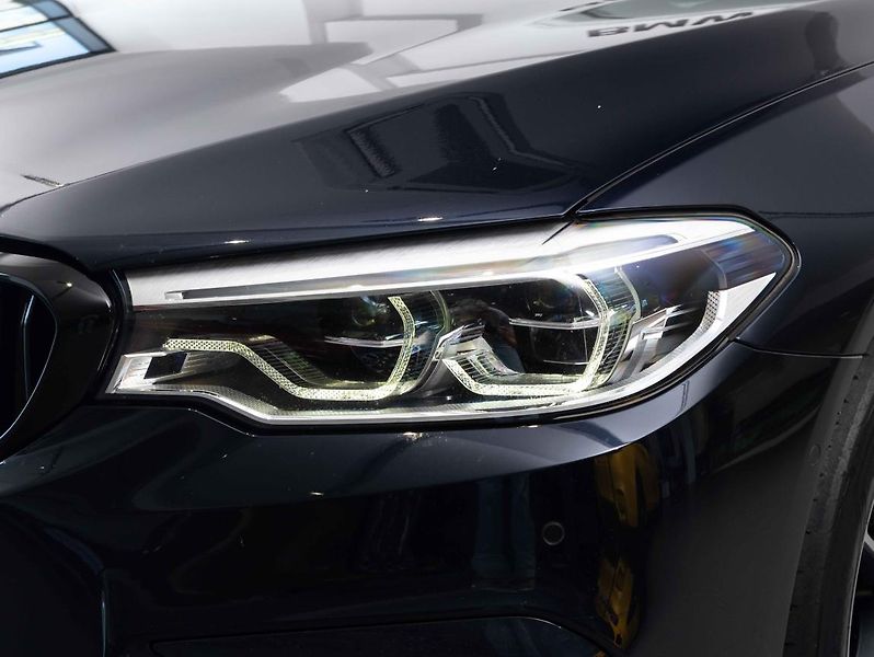 BMW Řada 5 540d xDrive Limousine - fotka 8 z 21