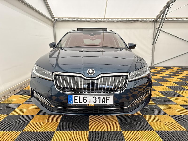 Škoda Superb 1.4tsi*Plug-In*160kw*L&K*PANO* - fotka 3 z 44