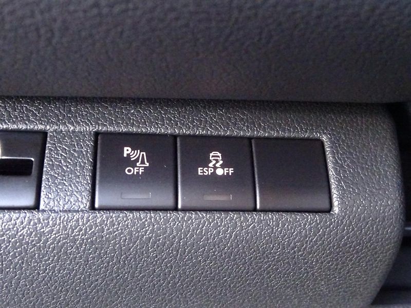 Peugeot 3008 1,6 VTi 88kW Panorama - fotka 27 z 32