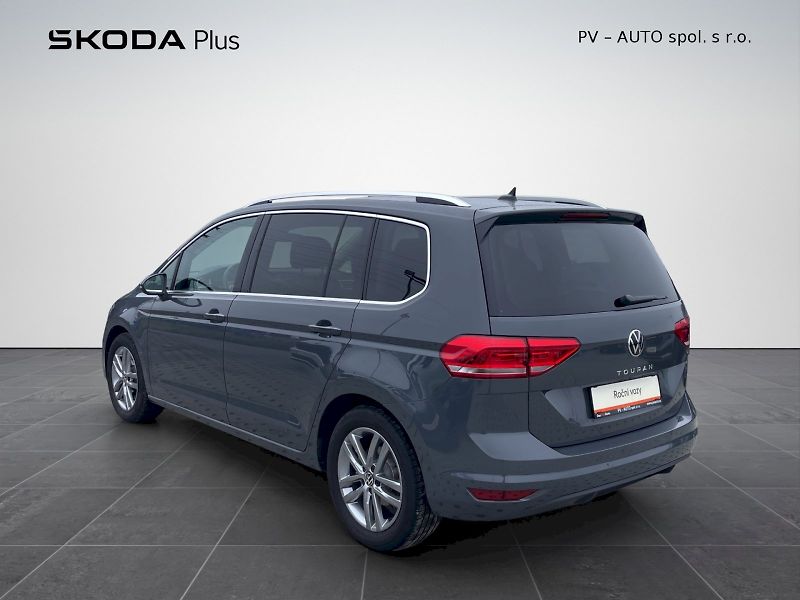 Volkswagen Touran (2026) 1.5 TSI 110 kW EVO2 DSG People - fotka 30 z 35