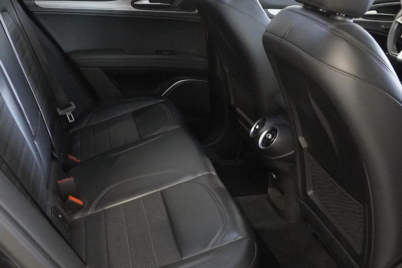 Alfa Romeo Stelvio (2018) STELVIO 2.2D Q4 AUTOMAT - fotka 28 z 35