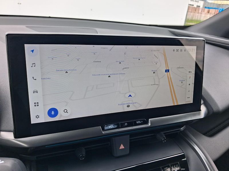 Toyota C-HR 2,0 HEV e-CVT GR Sport - fotka 15 z 26