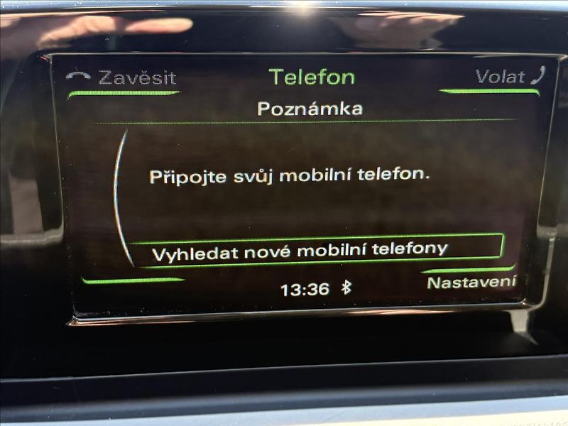 Audi Q3 2,0 TDi 103kW Xenon,Výhřev,Nav - fotka 20 z 33