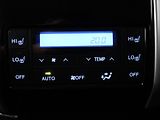 Toyota Land Cruiser 2,8 D-4D 150KW CZ 1.MAJ 4X4 - náhled 32