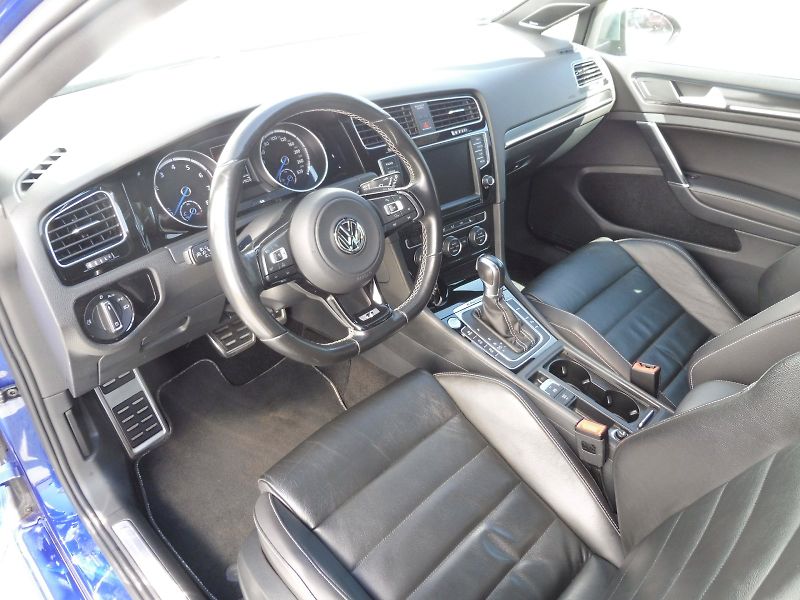 Volkswagen Golf Variant (2016) R 2,0 TSI 221kW DSG 4MOTION - fotka 6 z 29