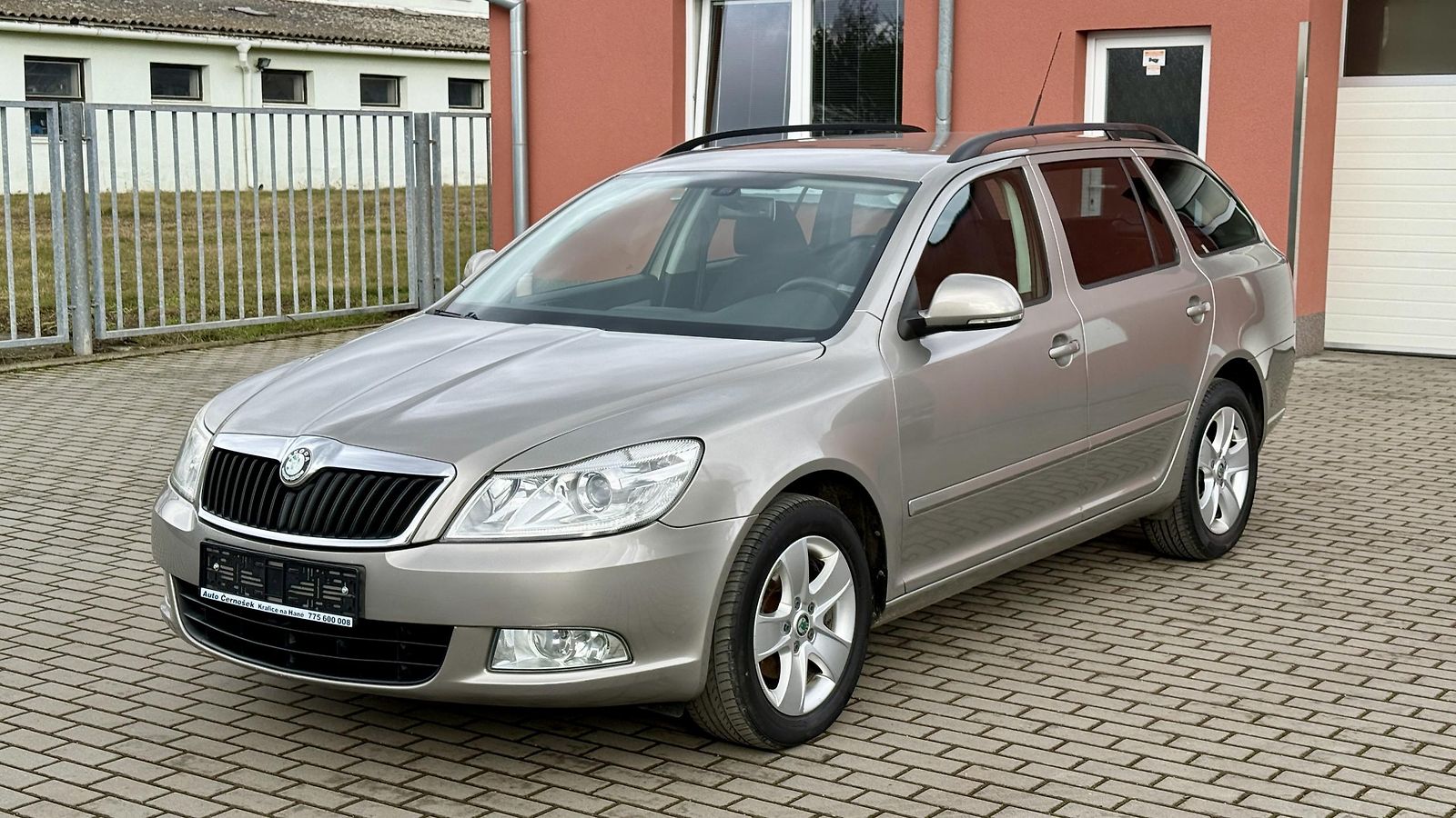 Škoda Octavia 1.6TDi*77kW*ELEGANCE*152TKM*1M