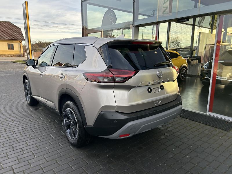 Nissan X-Trail N-Connecta 1.5AT(163K)  7 míst - fotka 4 z 10