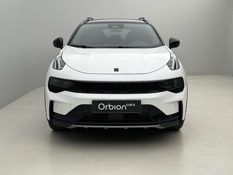 Lynk & Co 01 MORE PHEV AUT CZ 1.maj - fotka 13 z 54