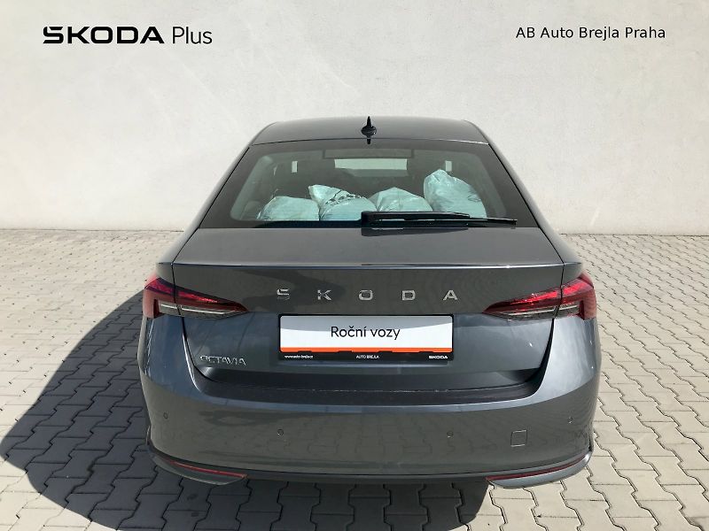 Škoda Octavia (2024) SELEC TS 110/1.5 M6F - fotka 13 z 20