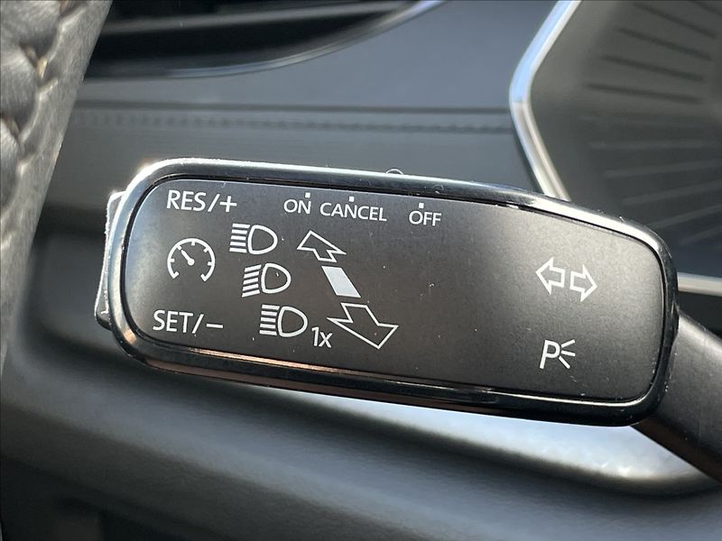 Škoda Octavia 2,0 TDI 4x4 DSG Ambi Plus TZ - fotka 11 z 21