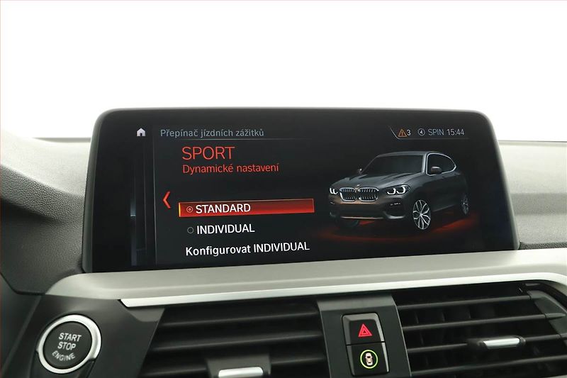 BMW X3 (2017) xDrive20d - fotka 15 z 21