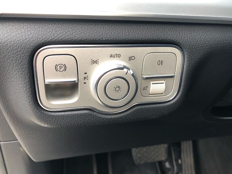 Mercedes-Benz GLE 350 de 4MATIC - fotka 16 z 30