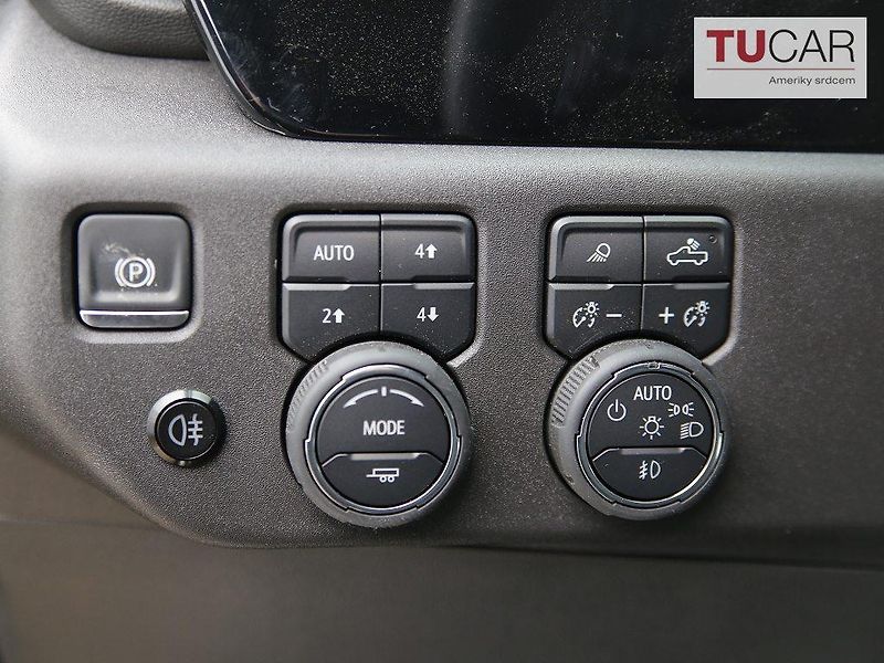 Chevrolet Silverado (2025) 6.2 V8 Trail Boss Z71 - fotka 22 z 47