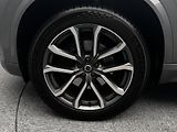 Volvo XC90 T6 AWD INSCRIPTION REZERVACE - náhled 47