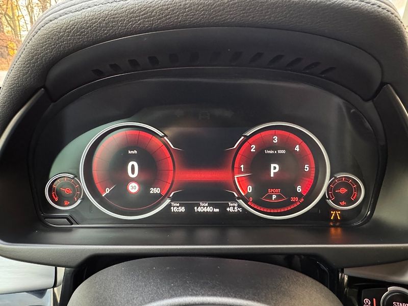 BMW X6 (2016) 3.0 xDrive, M Paket - fotka 20 z 42
