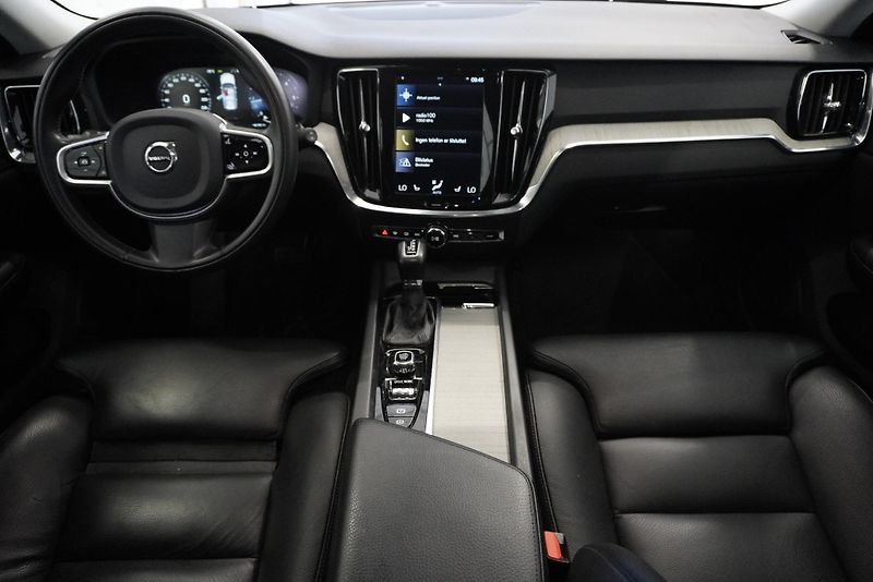 Volvo V60 2,0 D4 POLESTAR INSCRIPTION - fotka 19 z 35