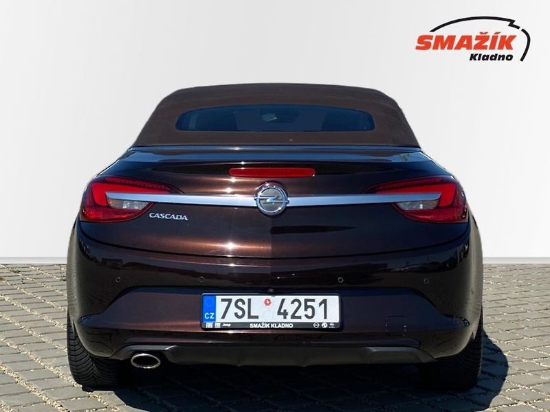 Opel Cascada (2015) 1,4TURBO(103kW)6-st.man Cosmo - fotka 6 z 36