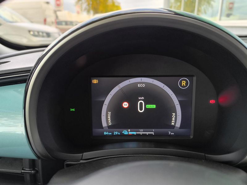 Fiat 600 (2026) Icon BEV 54kWh 115kW/156k - fotka 12 z 35