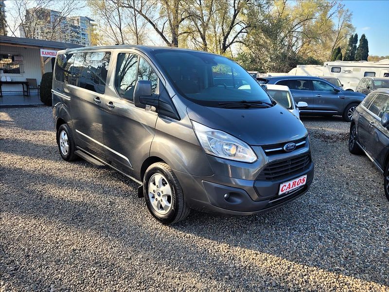 Ford Tourneo Custom 2,0 tdci,Titanium,8míst,klima - fotka 2 z 49