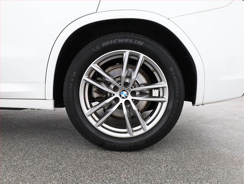 BMW X3 (2019) xDrive20d - fotka 18 z 18