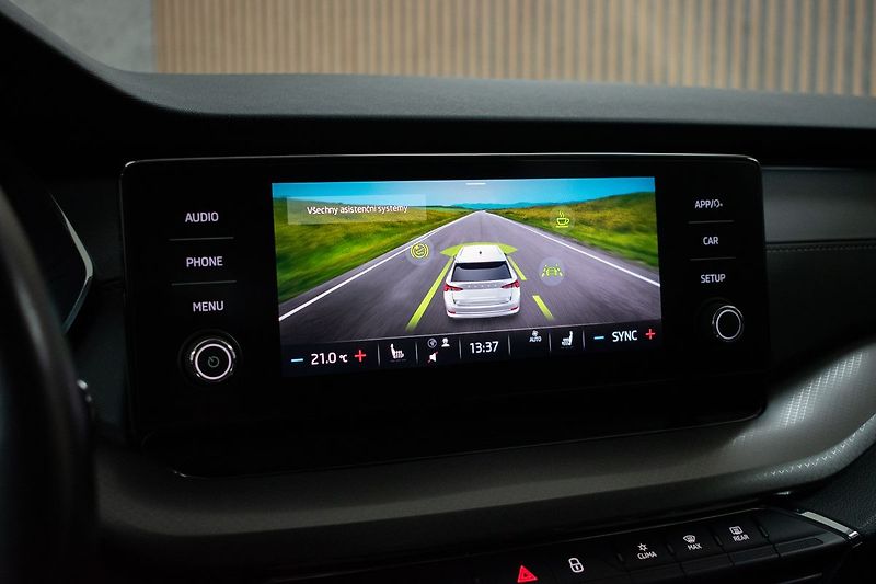 Škoda Octavia 1.0 TSI e-TEC*AMBITION+*ČR 1.M - fotka 23 z 34