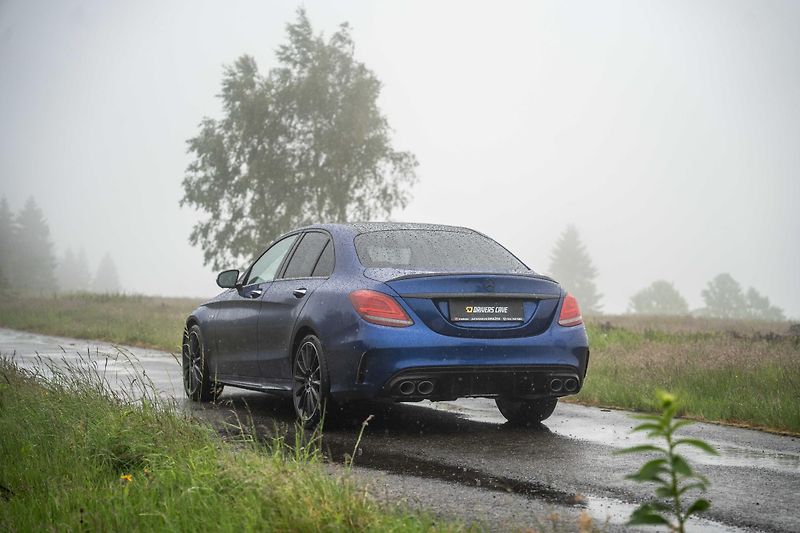 Mercedes-Benz Třídy C (2019) 43 AMG Night packet, Burmester - fotka 4 z 36