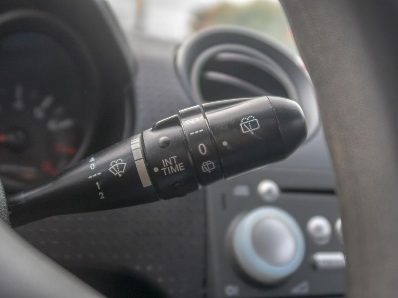 Mitsubishi Colt (2007) 1.1i 55KW – PO SERVISU! - fotka 14 z 36