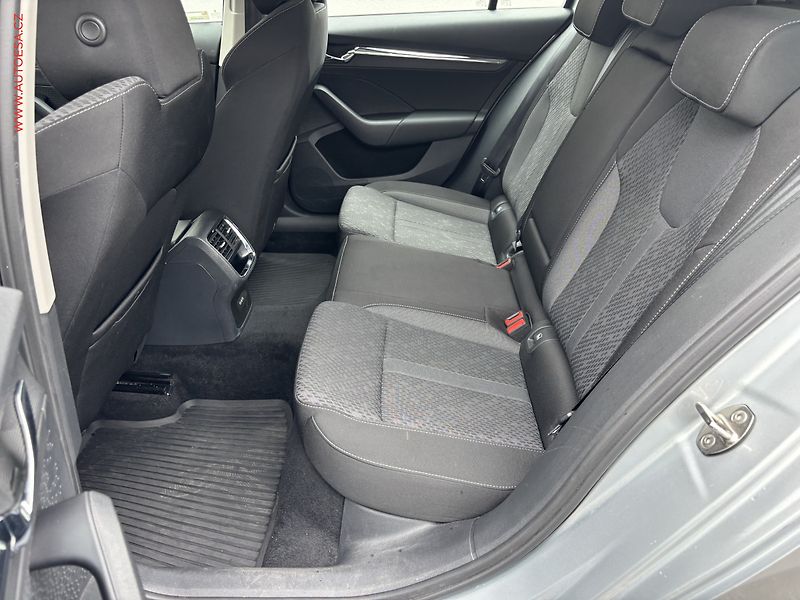 Škoda Octavia (2021) 2.0 TDi, 1.maj,ČR, Style - fotka 12 z 20
