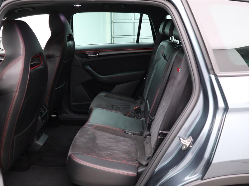 Škoda Kodiaq RS 2,0 TDI 176kW 4x4 DSG CZ - fotka 13 z 28