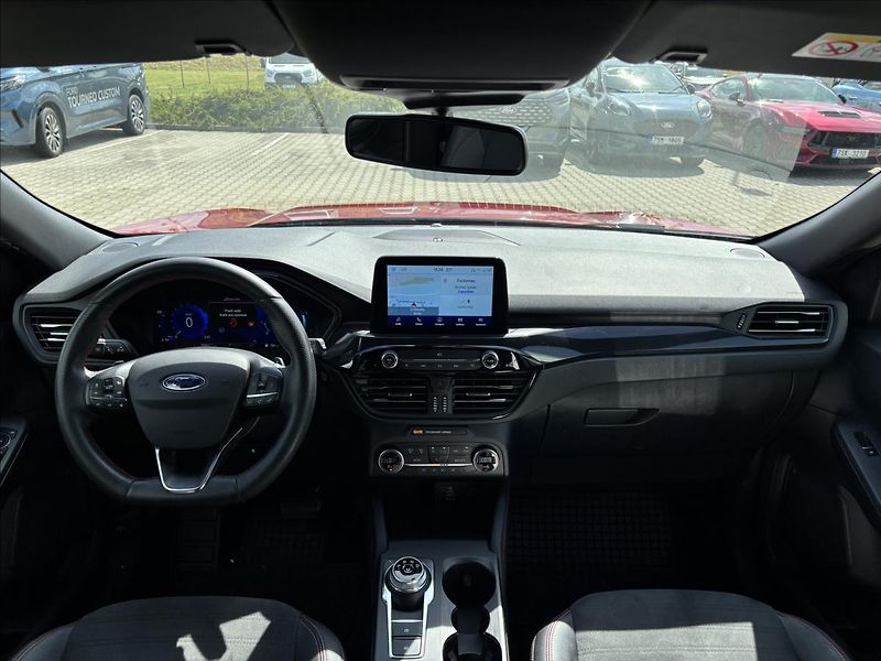 Ford Kuga 2,0 EcoBlue ST-Line X AWD AUT - fotka 17 z 50