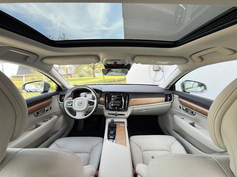 Volvo S90 B5 AWD (nafta) // tažné zaříz. - fotka 19 z 38