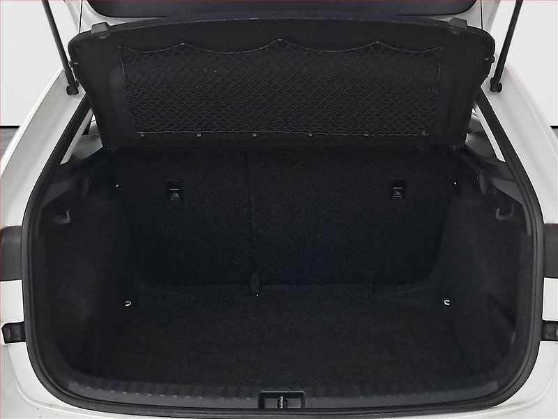 Škoda Scala (2019) 1.6 TDI, Tempomat - fotka 13 z 17