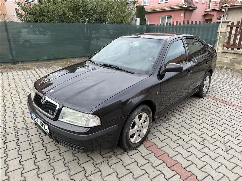 Škoda Octavia 1,9 TDI - fotka 8 z 16
