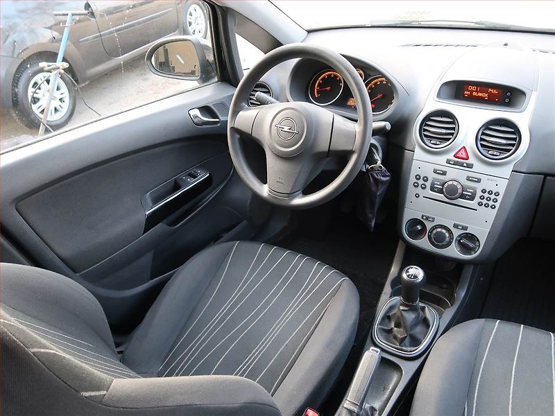 Opel Corsa (2011) 1.2, nová STK, Tažné - fotka 7 z 15