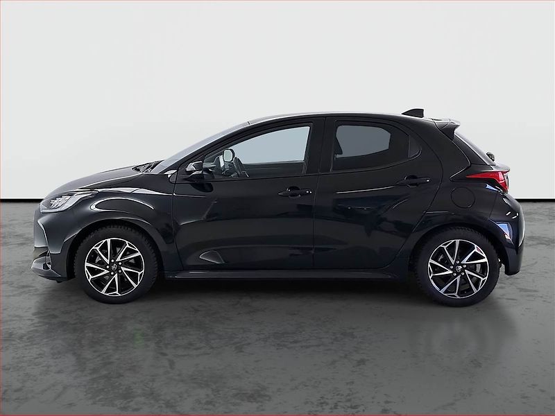 Toyota Yaris (2022) 1.5 VVT-i Hybrid - fotka 3 z 18