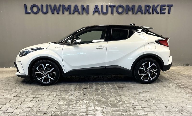 Toyota C-HR 1.8 Hybrid AT SELECTION - fotka 17 z 17