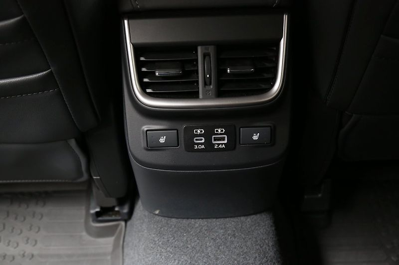 Subaru Outback 2.5i 4WD Comfort - fotka 8 z 22