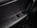 Volkswagen Touareg (2012) 3.0 TDI, 4X4, Automat - náhled 18