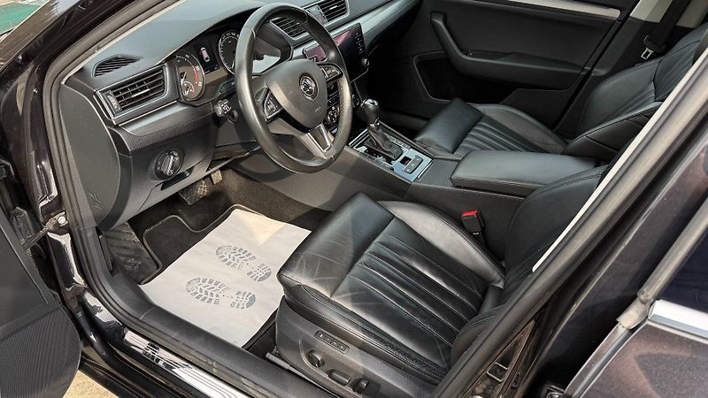 Škoda Superb (2018) 2.0TDi 110kW *ALU*Navi*DSG* - fotka 8 z 22
