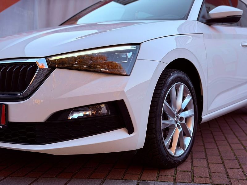 Škoda Scala 1.0 TSi CNG Style, ČR - fotka 3 z 28