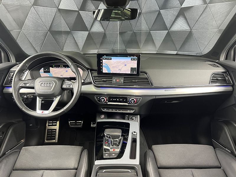 Audi SQ5 QUATTRO SPORTBACK, B&O, PANO - fotka 10 z 33