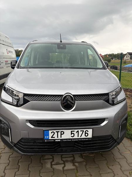 Citroën Berlingo (2024) 1.2 Plus  - fotka 11 z 14