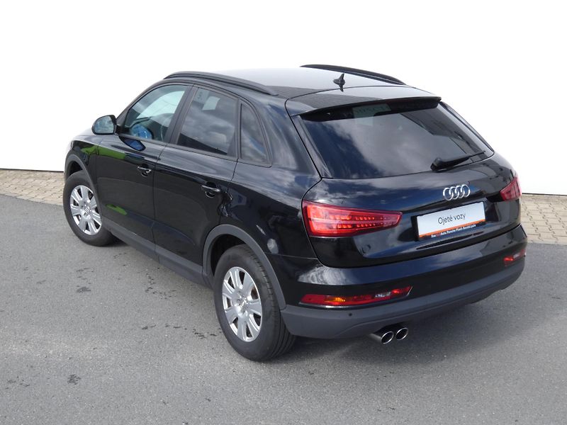 Audi Q3 (2015) 1,4 TFSI 110KW - fotka 9 z 30