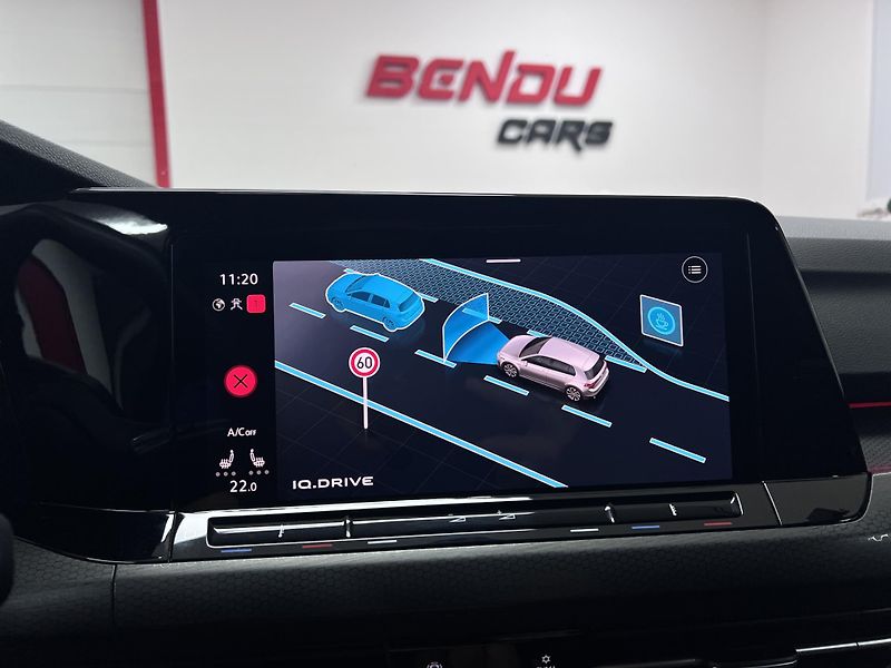 Volkswagen Golf GTI Clubsport 2.0 TSI 221 kW  - fotka 33 z 43