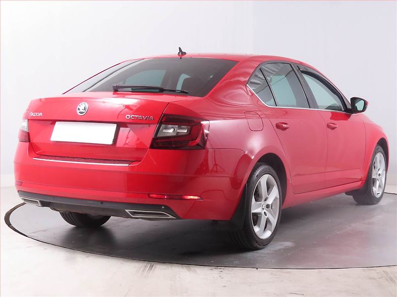 Škoda Octavia (2017) Style 2.0 TDI, Navi, Tempomat - fotka 5 z 15