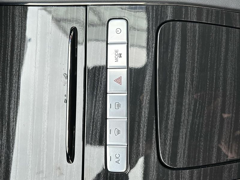 Omoda 5 (2026) 1.6 tGDI 108kW Premium - fotka 19 z 21