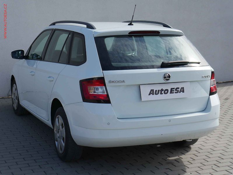 Škoda Fabia (2017) 1.4TDi, AC, park.asist - fotka 6 z 16